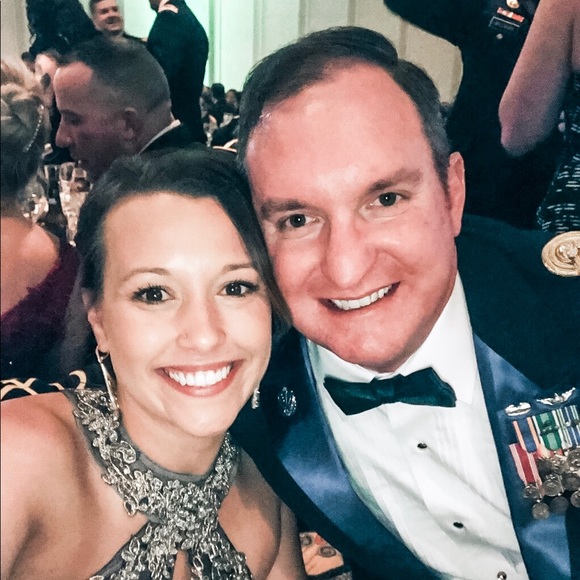 Meet your Posher, Jennifer - Picture 7 of 9